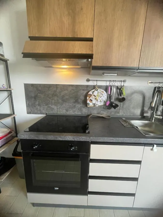 Ferienwohnung Swallow Nest Durrës
